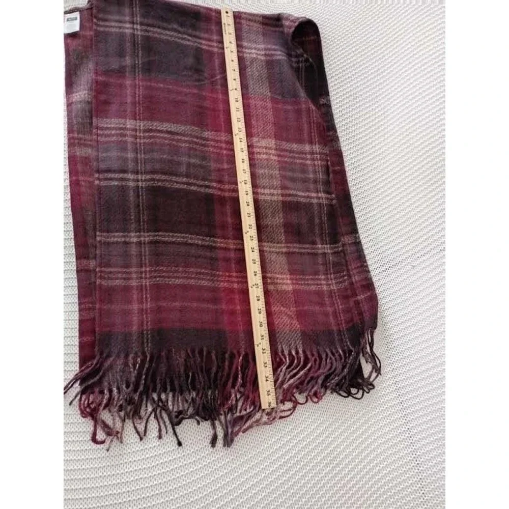 Woolrich Green Label Plaid Wrap Shawl Burgundy Wine‎ Fringed One Size Poncho
